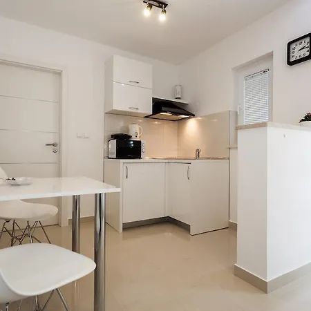 Rafael Appartement *